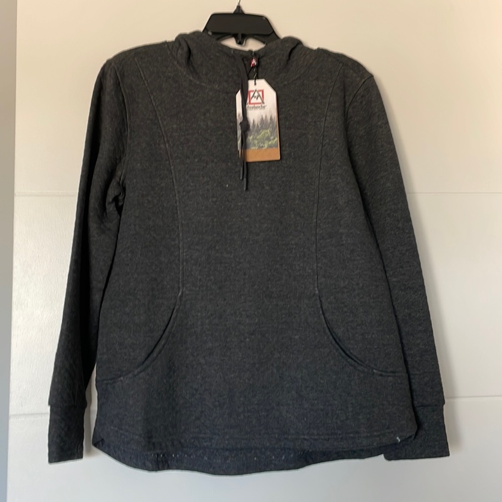 Avalanche Pullover